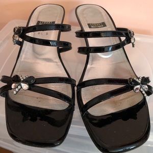STUART WEITZMAN BLACK SANDALS